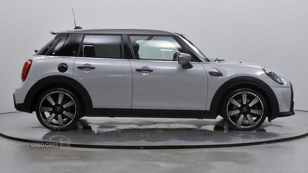 Used Mini Cooper S Exclusive 178 HP (130 kW) 2021 Silver Hatchback