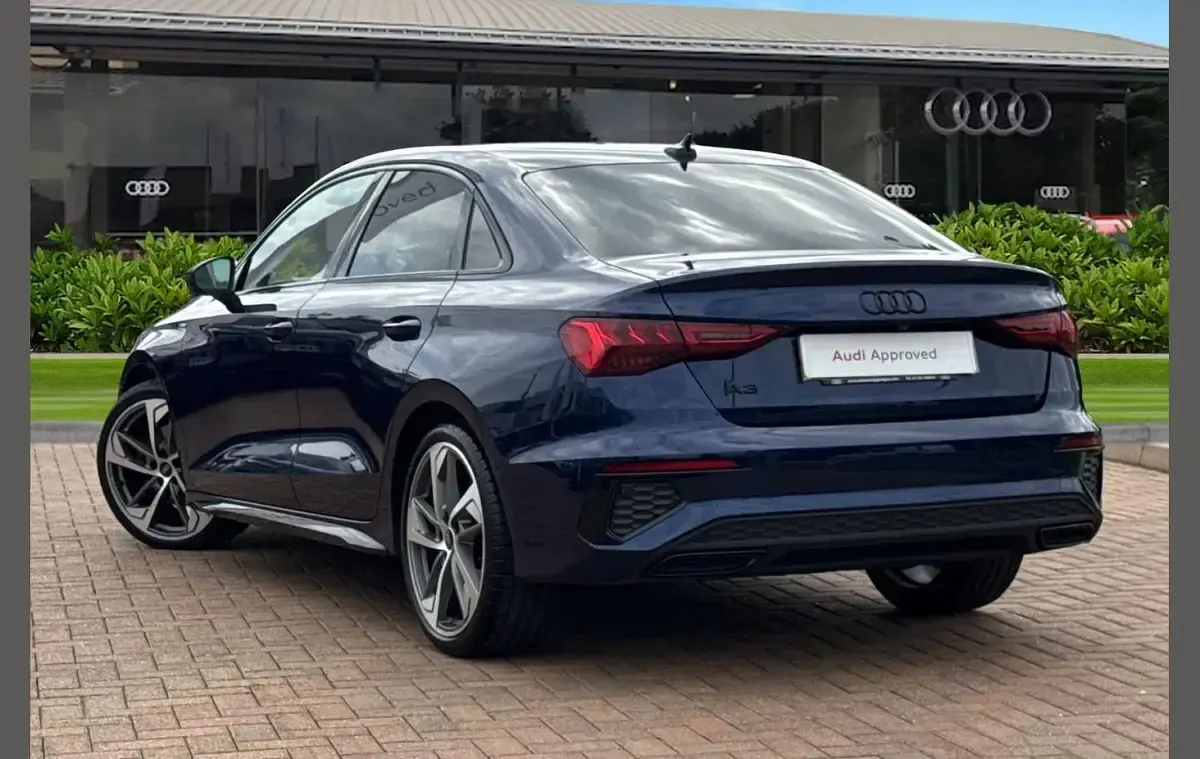 Used Audi A3 Black Edition 150 HP (110 kW) 2023 Blue Sedan