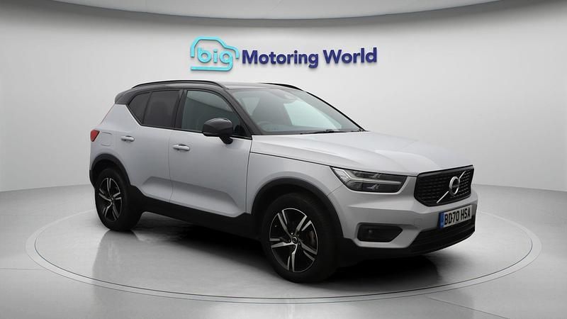 Used 2020 Volvo XC40 R-Design SUV | £21,200 (Fair price) - Image 1/4