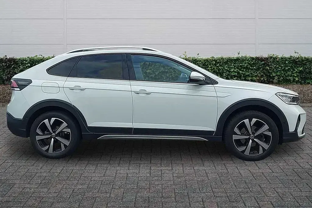 Used VW Taigo Style 110 HP (80 kW) 2022 White SUV