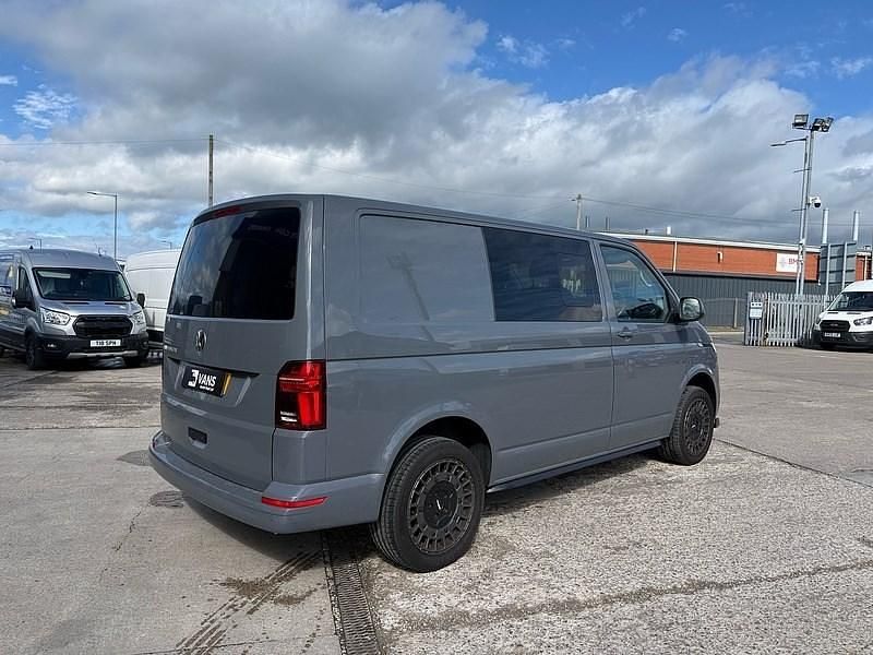 Usado VW Transporter Highline 2023 Cinzento Van