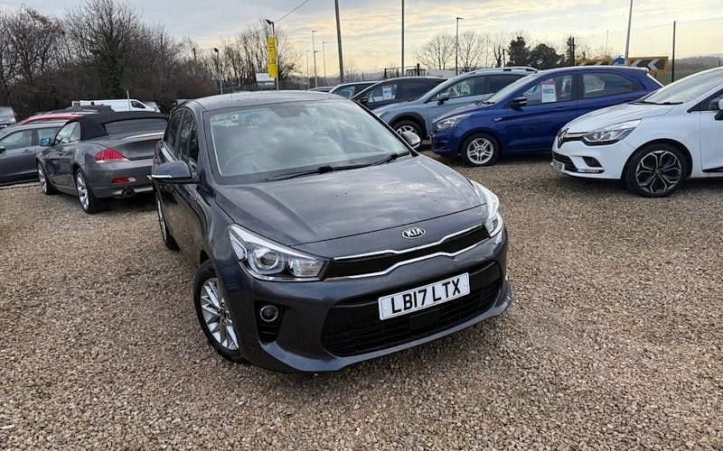 Used Kia Rio 77 HP (56 kW) 2017 Grey Hatchback