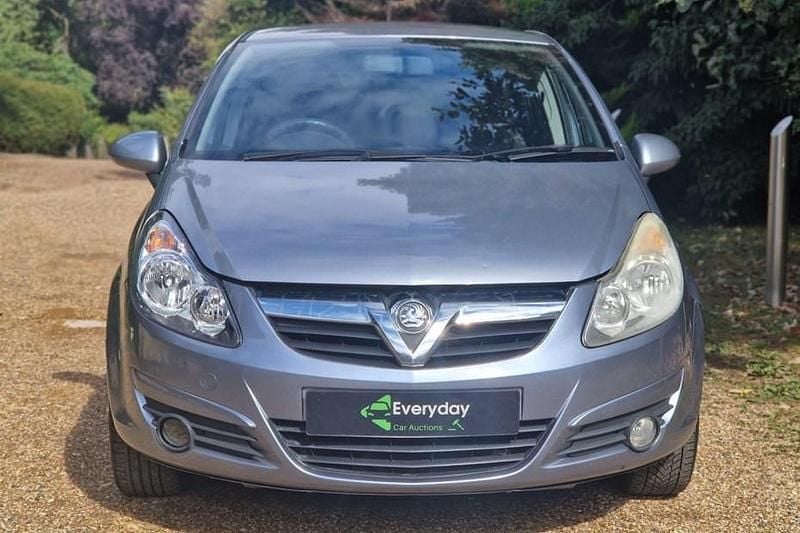 Silver Used 2010 Vauxhall Corsa Hatchback | £999 (Super price) - Image 1/1