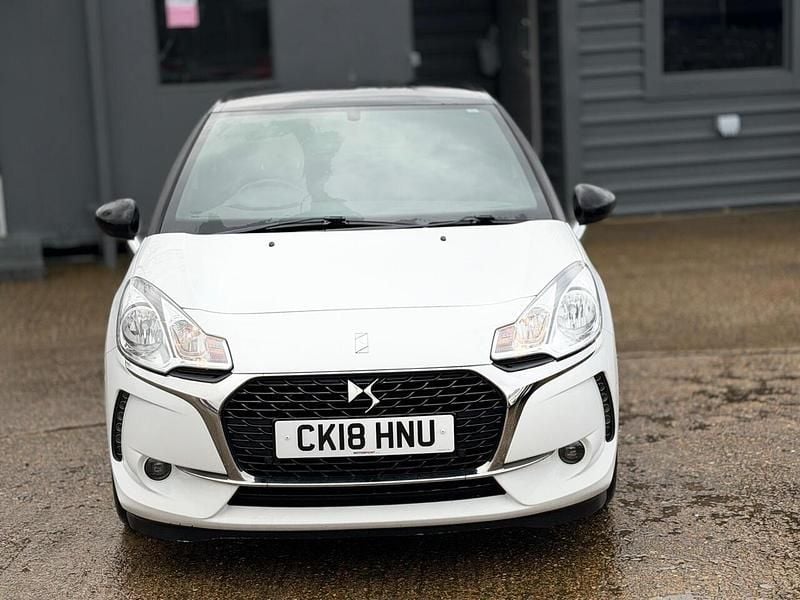 Used DS Automobiles DS3 Connected Chic 2018 White Hatchback