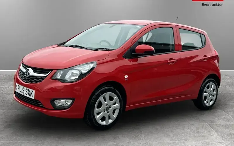 Used Vauxhall Viva 73 HP (53 kW) 2019 Red Hatchback