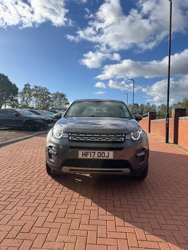 Grey Used 2017 Land Rover Discovery Sport HSE SUV | £9,499 (Fair price) - Image 1/4