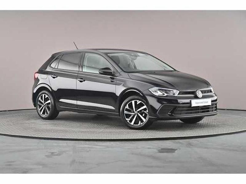 Used 2025 VW Polo | £18,894 (Fair price) - Image 1/4