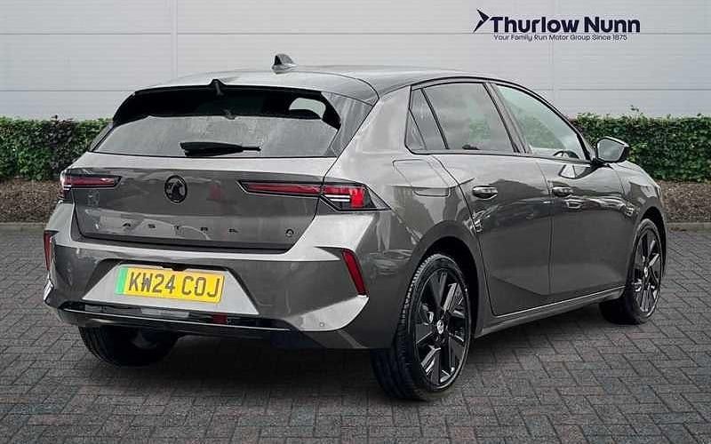 Used Vauxhall Astra 114 kW (156 HP) 2024 Vulcan grey Hatchback