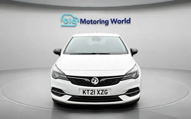 Usado Vauxhall Astra SRi 145 CV (106 kW) 2021 Blanco Utilitario