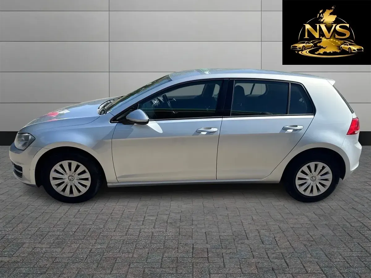 Used VW Golf VII S 103 HP (75 kW) 2014 Silver Hatchback
