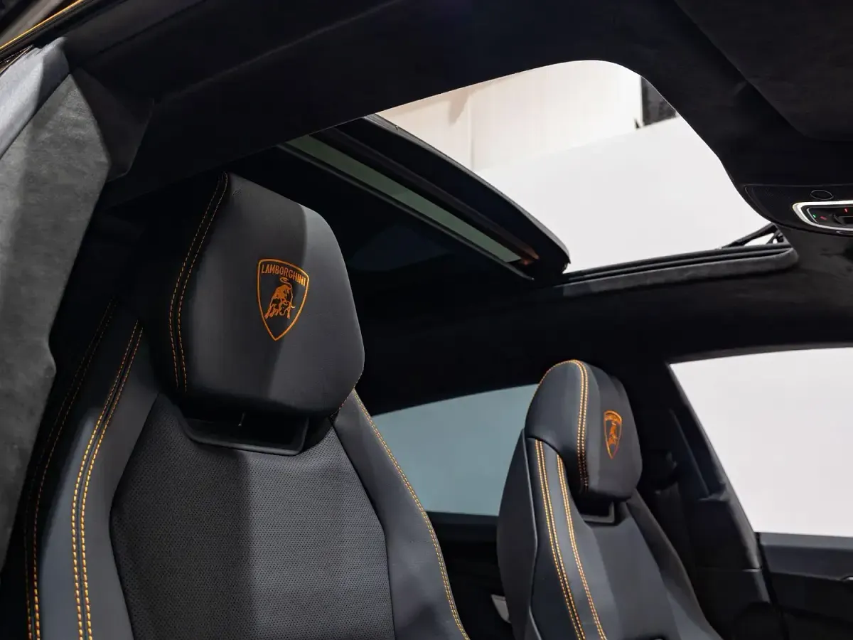 Used Lamborghini Urus 666 HP (489 kW) 2024 Orange SUV