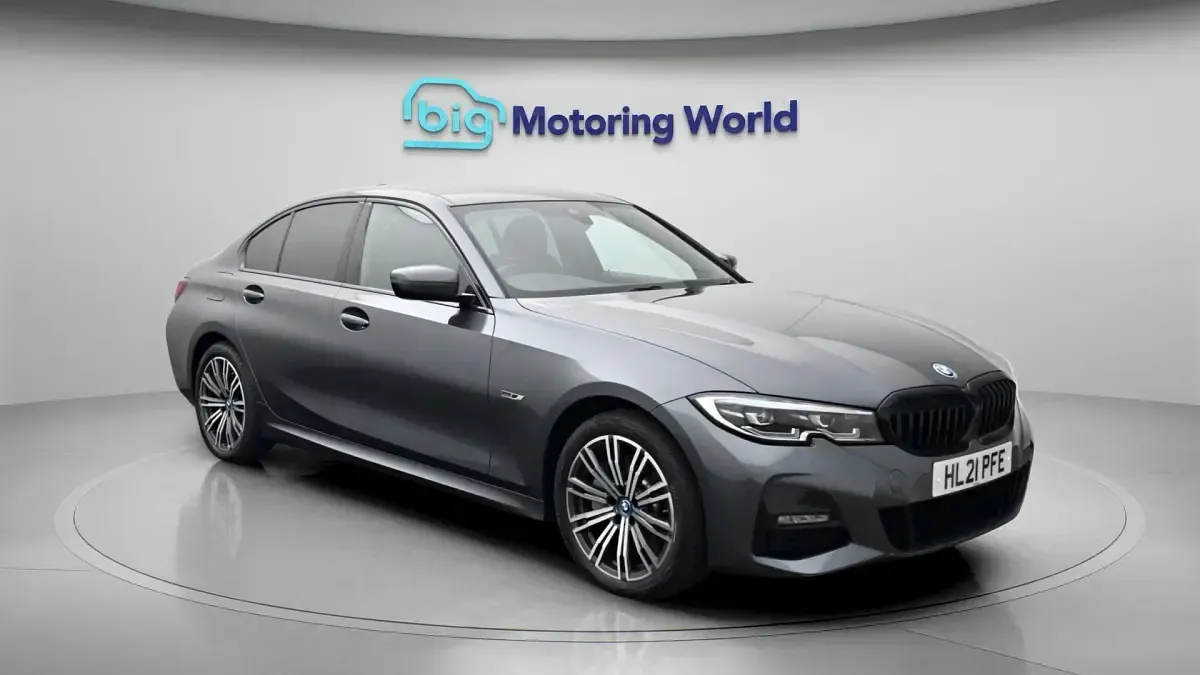 Used BMW 330e M Sport 292 HP (214 kW) 2021 Sedan