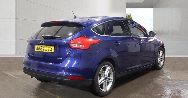 Used Ford Focus Zetec 2014 Blue Hatchback