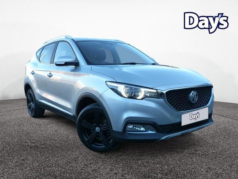 Silver Used 2018 MG ZS Exclusive Hatchback | £8,495 (Fair price) - Image 1/4