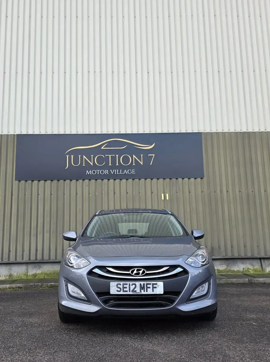 Used Hyundai i30 Active 108 HP (79 kW) 2012 Grey Estate