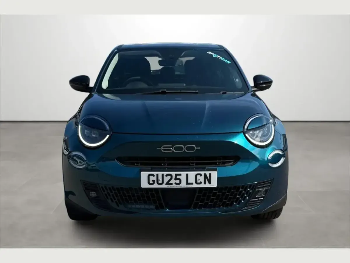 Used Fiat 600 S 98 HP (72 kW) 2025 Green SUV