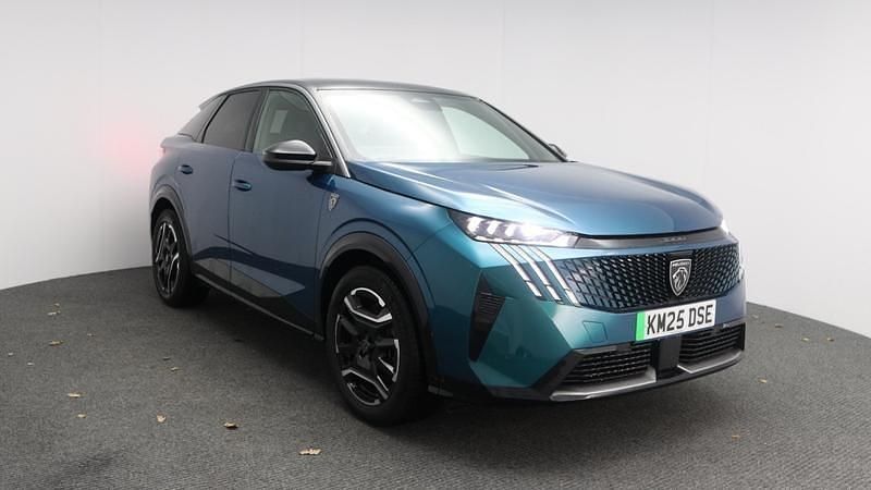 Blue Used 2025 Peugeot e-3008 GT SUV | £26,999 (Fair price) - Image 1/4