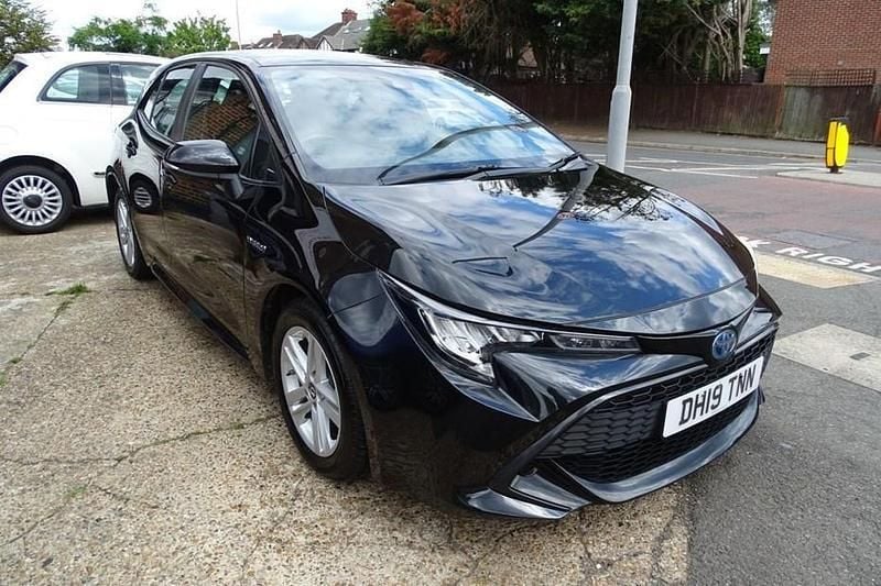 Black Used 2019 Toyota Corolla Hatchback | £10,490 (Fair price) - Image 1/1