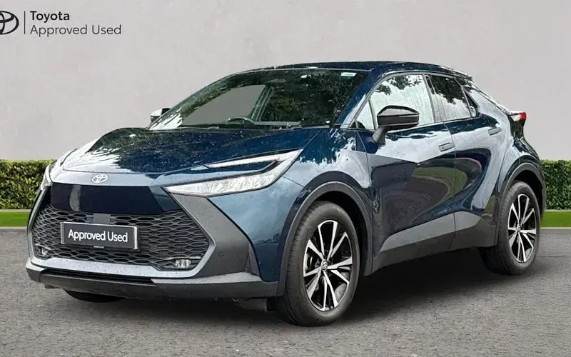 Used Toyota C-HR Design 140 HP (102 kW) 2025 Blue SUV