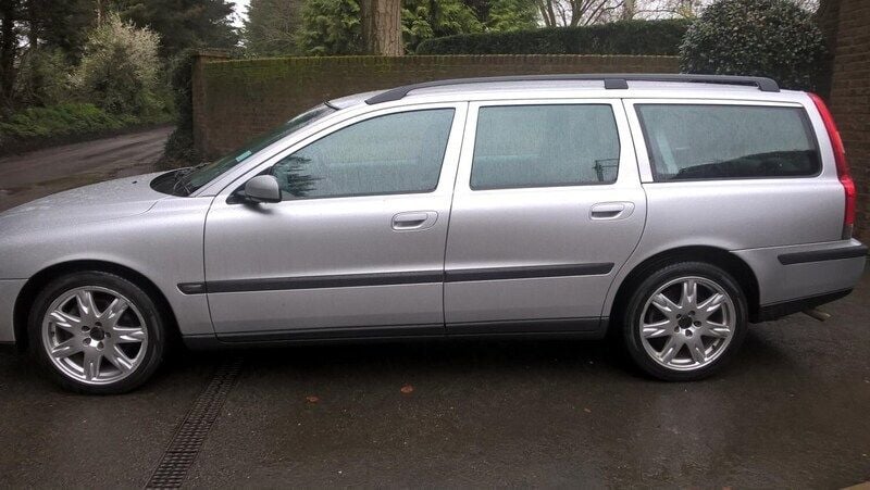 Used Volvo V70 SE 170 HP (125 kW) 2004 Mystic silver Estate