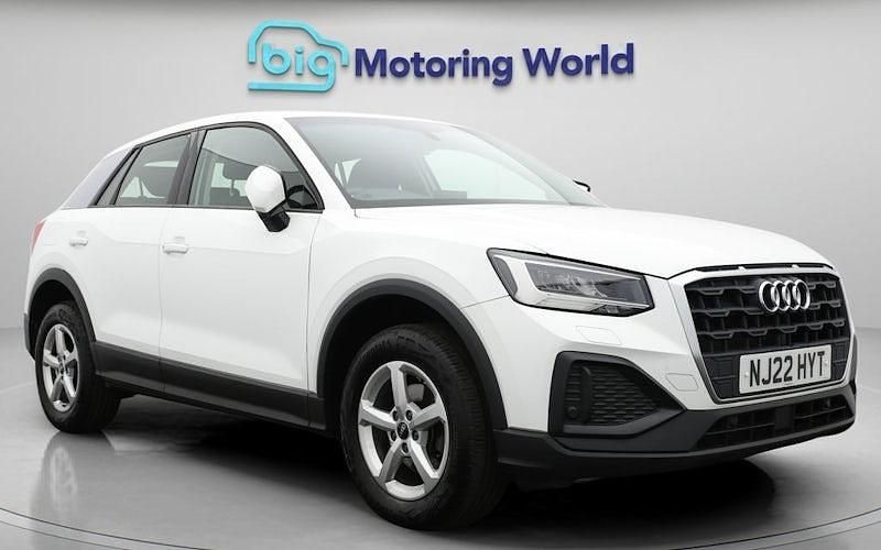 Used Audi Q2 110 HP (80 kW) 2022 White SUV