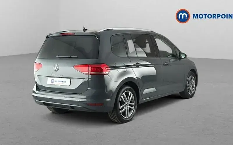 Used VW Touran Match 150 HP (110 kW) 2025 Grey MPV