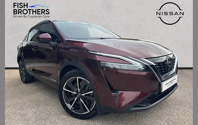 Used Nissan Qashqai Tekna 190 HP (139 kW) 2023 Red SUV