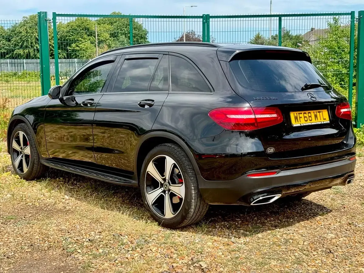 Used Mercedes GLC220 Urban 167 HP (122 kW) 2018 Black SUV