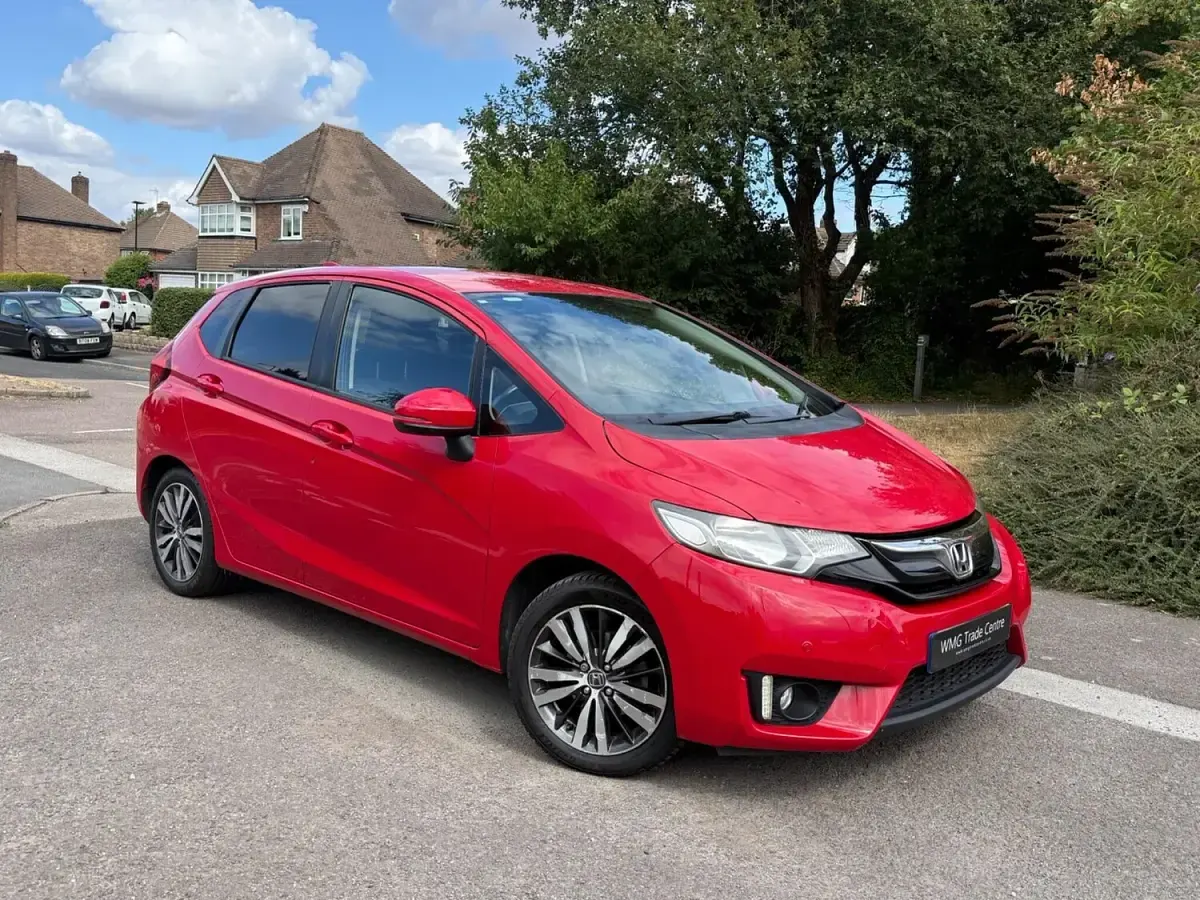 Used Honda Jazz EX 102 HP (75 kW) 2016 Red Hatchback
