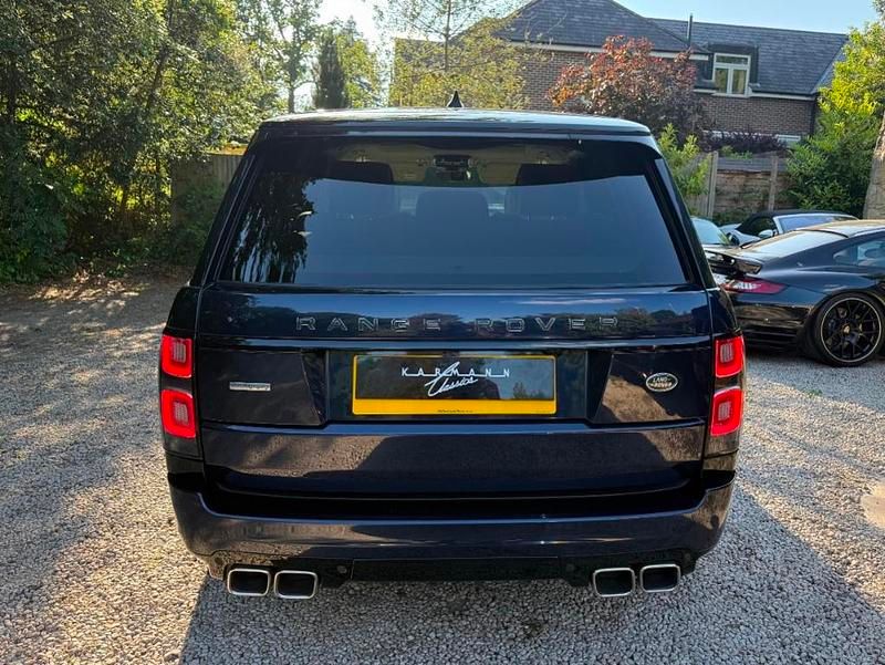 Begagnad Land Rover Range Rover Autobiography 255 HK (187 kW) 2018 Blå SUV