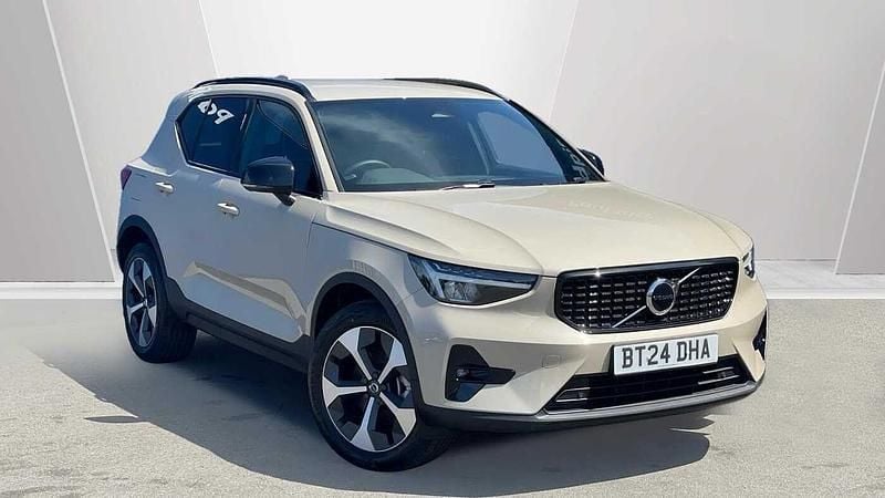Black New 2025 Volvo XC40 Plus SUV | £34,795 (Super price) - Image 1/3