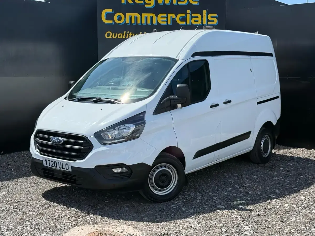 Used Ford Transit Custom 105 HP (77 kW) 2020 White Van