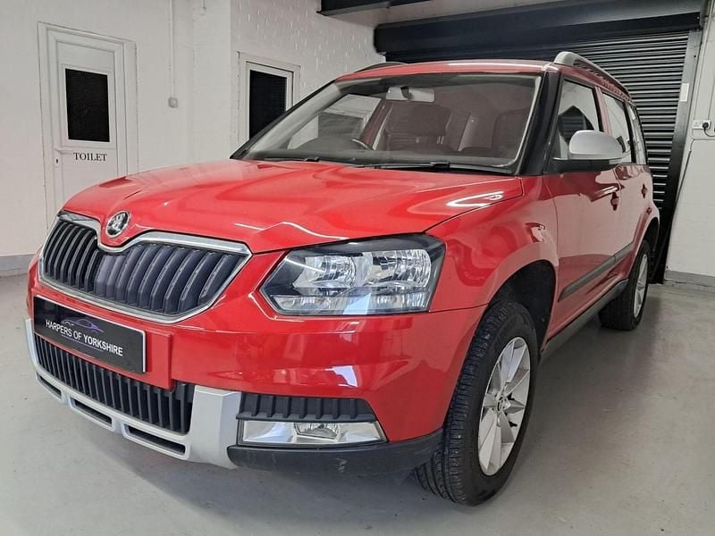 Used Skoda Yeti 2015 Red SUV