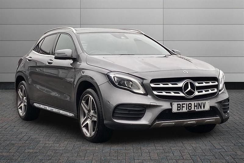Used Mercedes GLA250 AMG Line Premium Plus 211 HP (155 kW) 2018 Mountain grey SUV