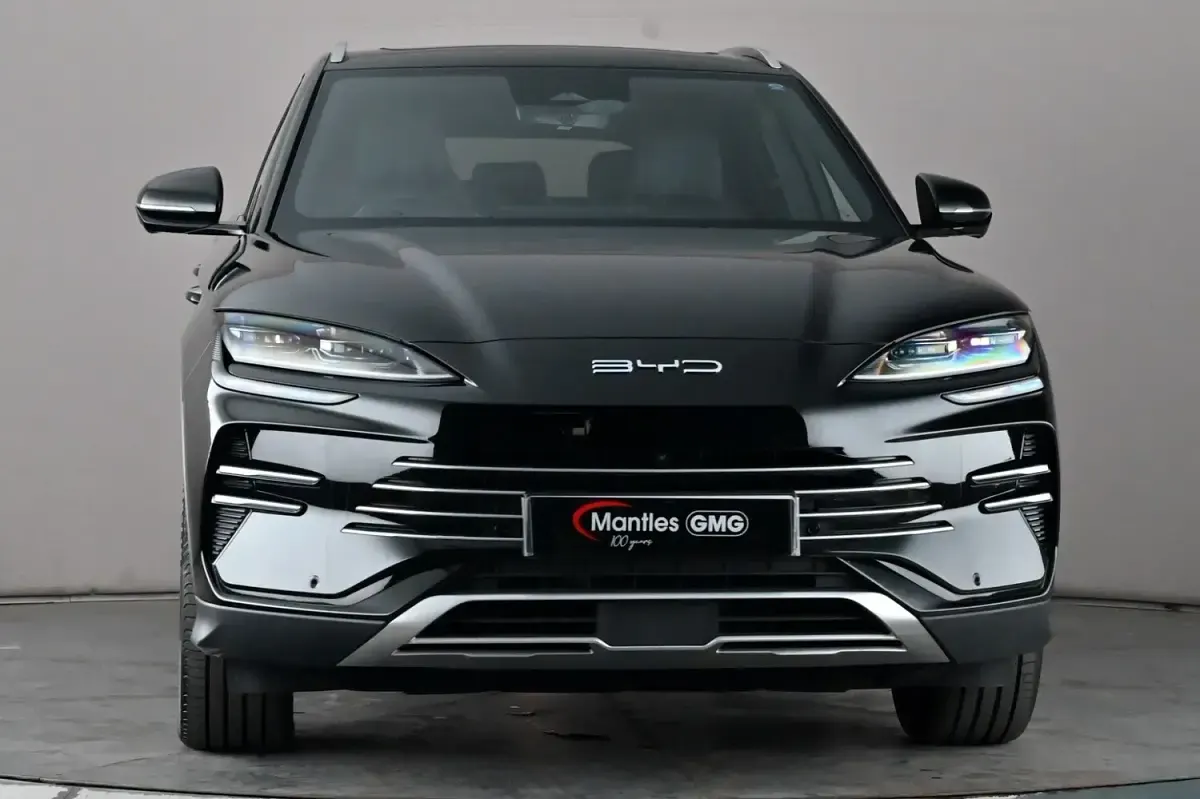 Used BYD Seal U Comfort 218 HP (160 kW) 2025 Black SUV