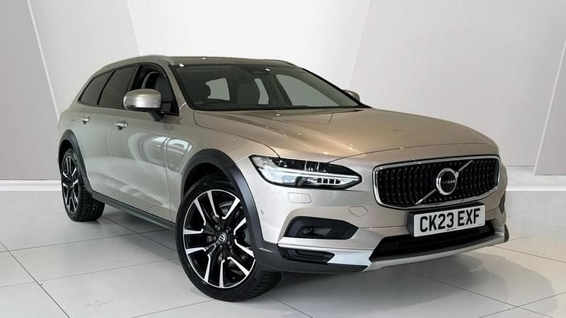 Bright dusk Used 2023 Volvo V90 Ultimate Estate | £42,890 (Expensive) - Image 1/4