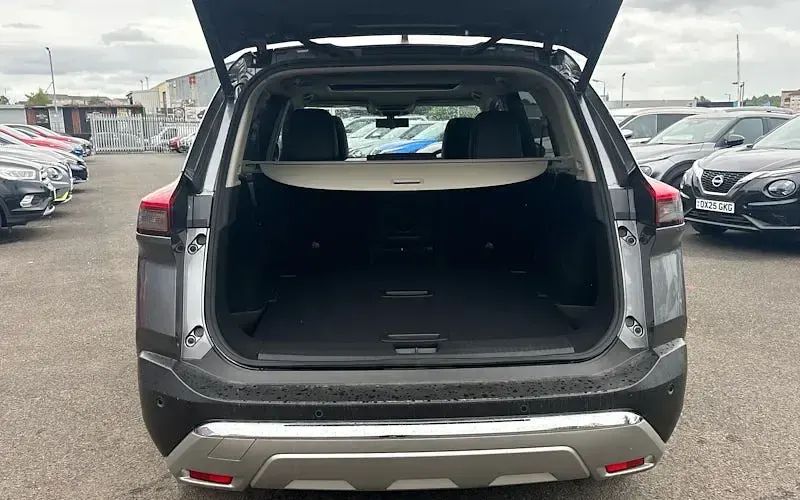 New Nissan X-Trail Tekna 163 HP (119 kW) 2026 SUV