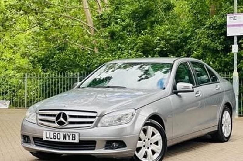 Used 2010 Mercedes C180 Executive Sedan | £2,490 (Good price) - Image 1/1