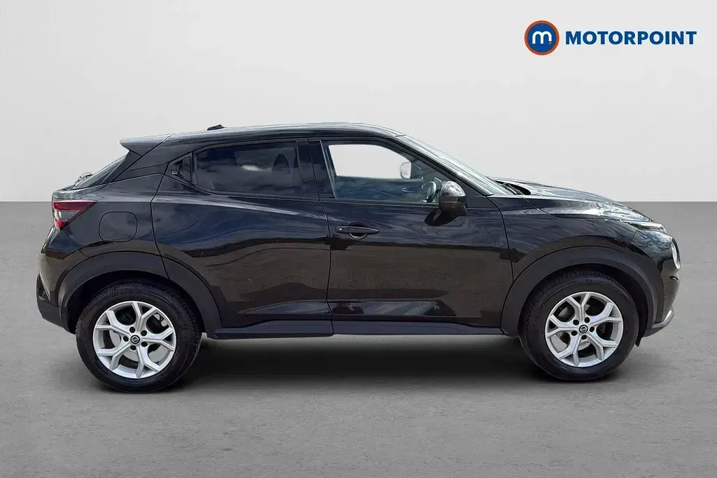 Used Nissan Juke N-Connecta 2021 Black SUV