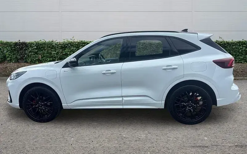 Used Ford Kuga ST-Line X 242 HP (177 kW) 2026 SUV