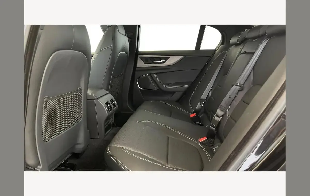Used Jaguar XE R-Dynamic 247 HP (181 kW) 2019 Black Sedan