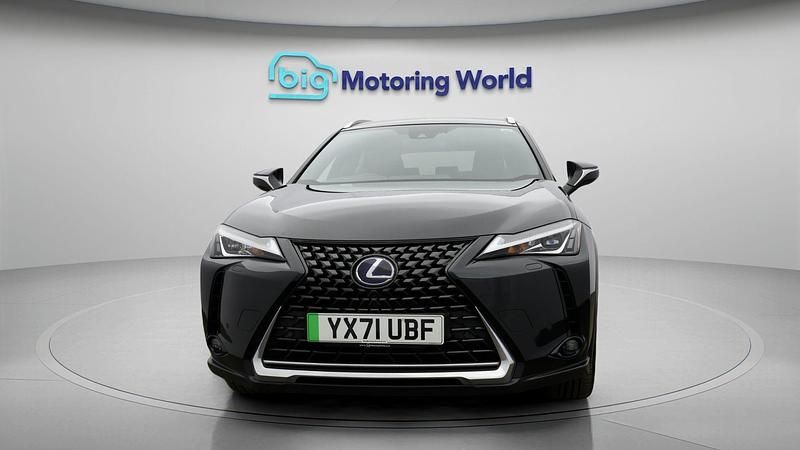 Used Lexus UX 300e 147 kW (201 HP) 2021 SUV