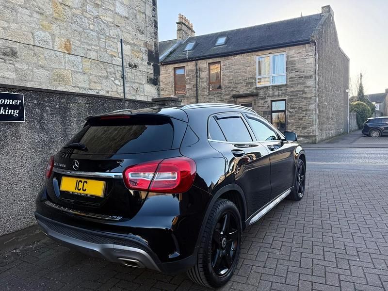 Used Mercedes GLA200 AMG line 136 HP (100 kW) 2016 Black SUV