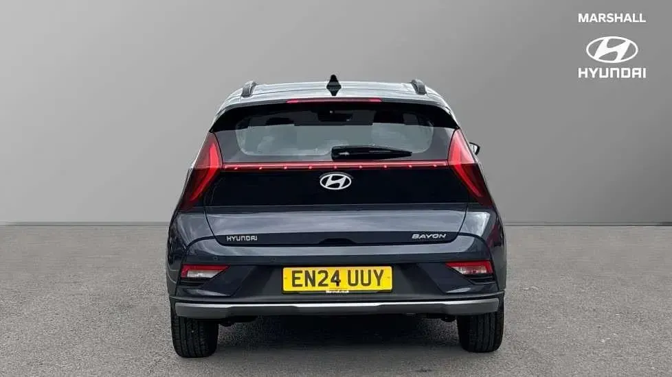 Used Hyundai Bayon Advanced 100 HP (73 kW) 2024 Grey SUV