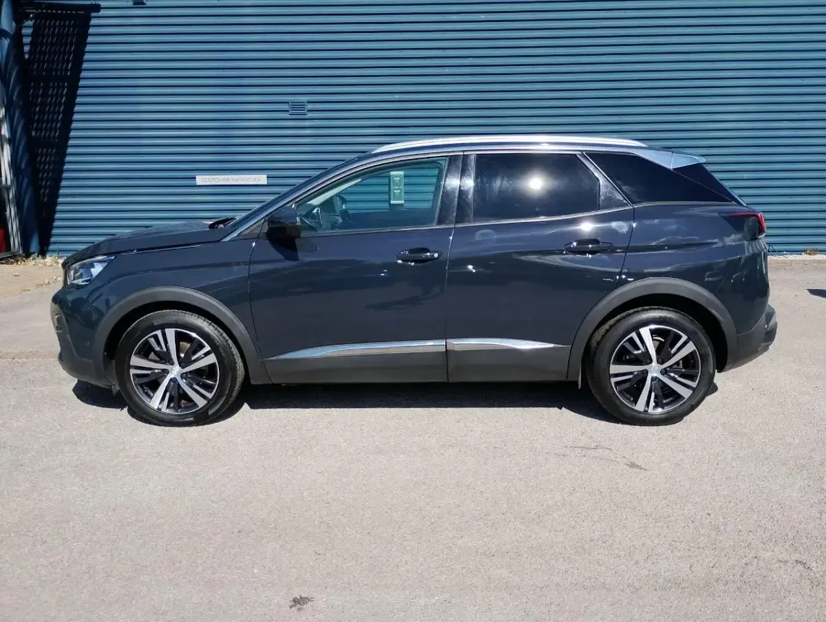 Used Peugeot 3008 Allure 129 HP (94 kW) 2019 Grey SUV