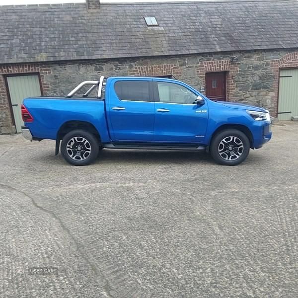 Used Toyota HiLux 2021 Blue Pickup