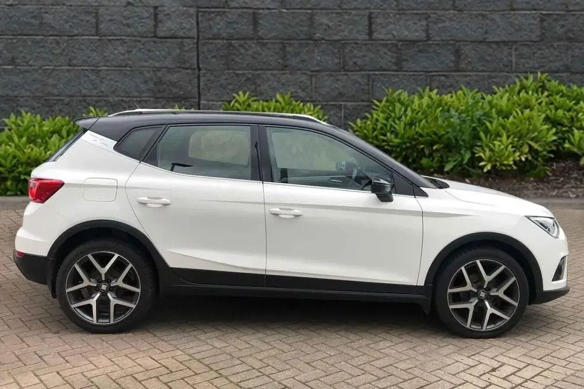 Used Seat Arona XCELLENCE Lux 94 HP (69 kW) 2020 White SUV