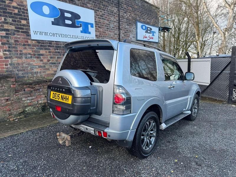 Used Mitsubishi Shogun Warrior 2015 Silver SUV