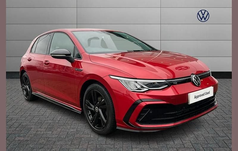 Used VW Golf VIII R-line 147 HP (108 kW) 2021 Red Hatchback