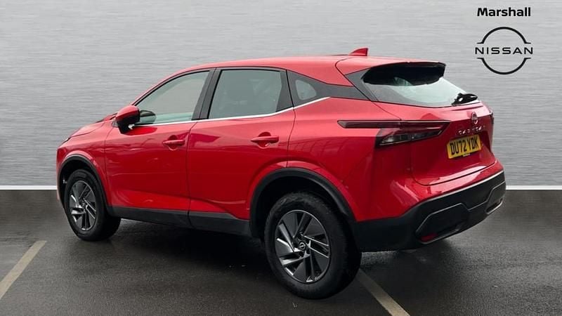 Used Nissan Qashqai Acenta Premium 158 HP (116 kW) 2022 Red SUV